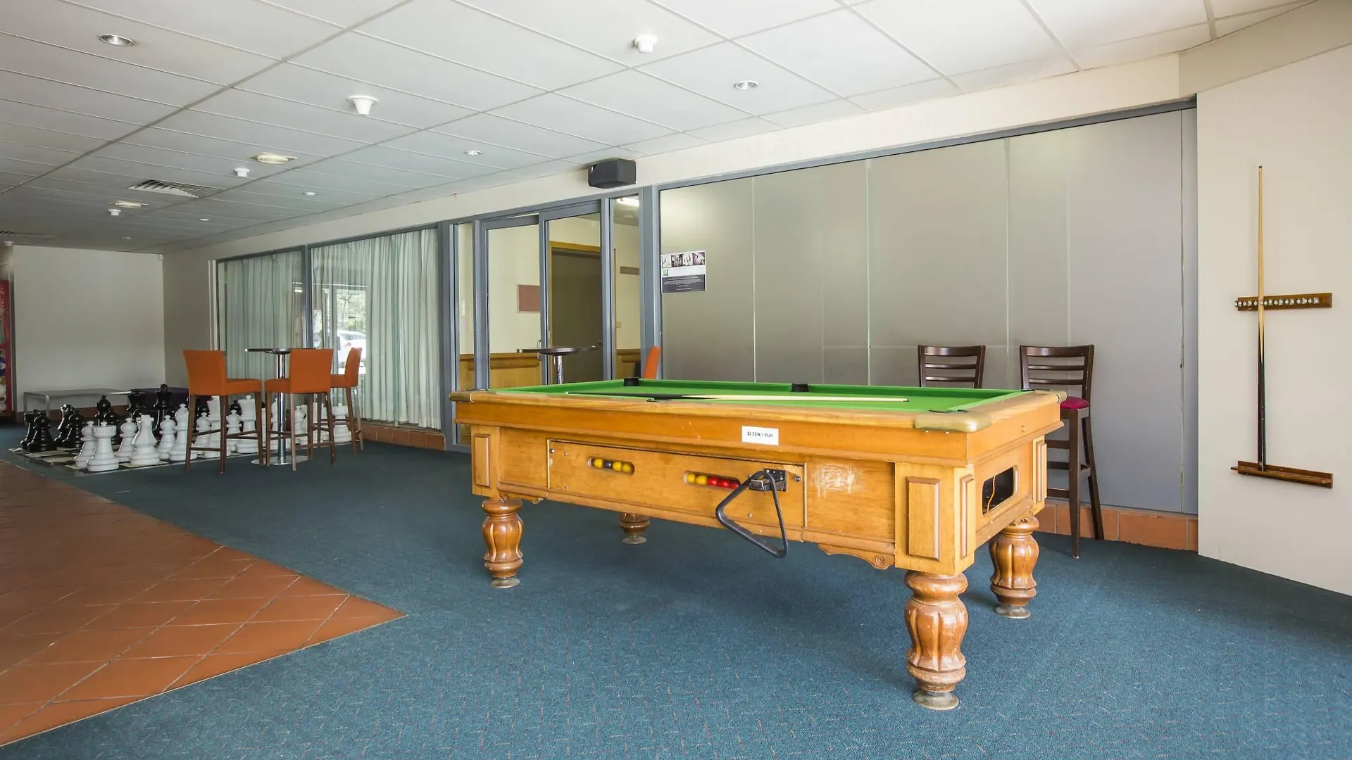 Ibis Styles Canberra Eagle Hawk 4*,  Австралия