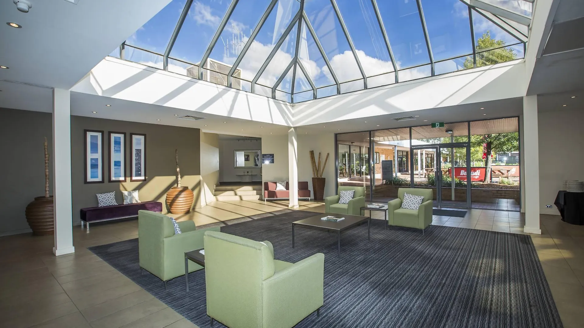 Hotel Ibis Styles Canberra Eagle Hawk